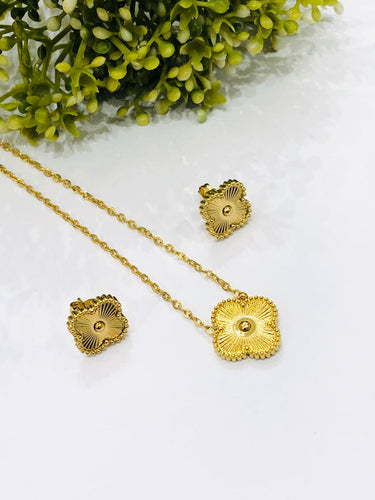 Golden Flower Pendant Set